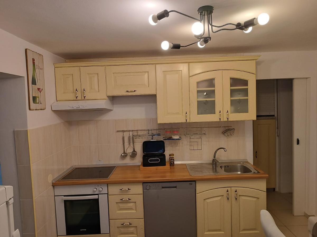 Apartman Dani Zára Kültér fotó